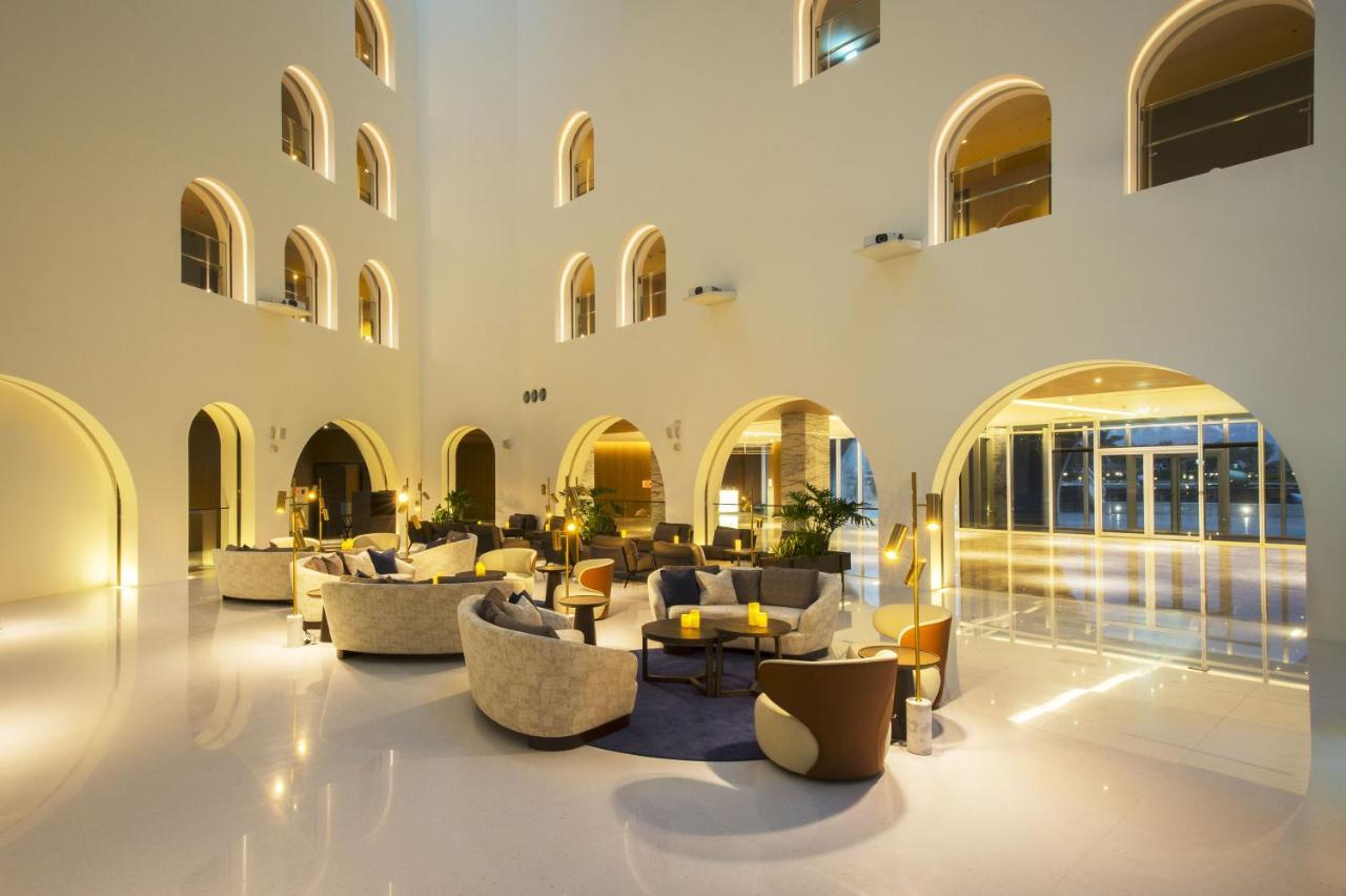 Golden Tulip Fab Hotel New Taipei Тамсуи Екстериор снимка